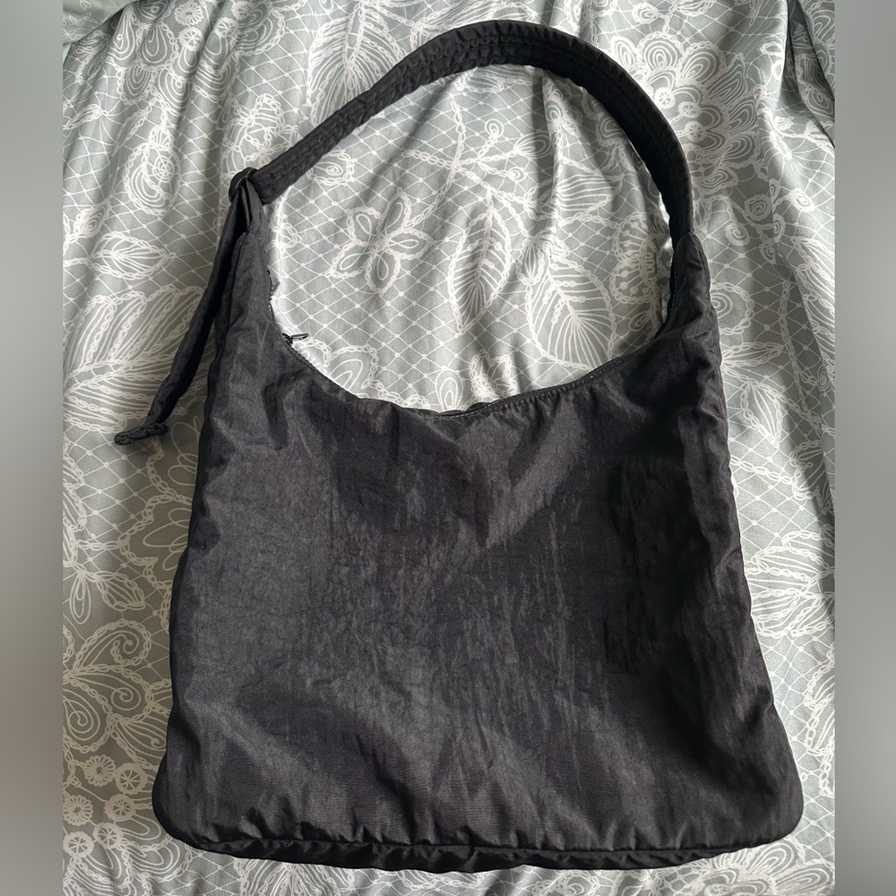Baggu Nylon Medium Shoulder Bag
